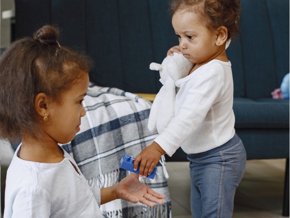 📢 Modela cortesía en contexto