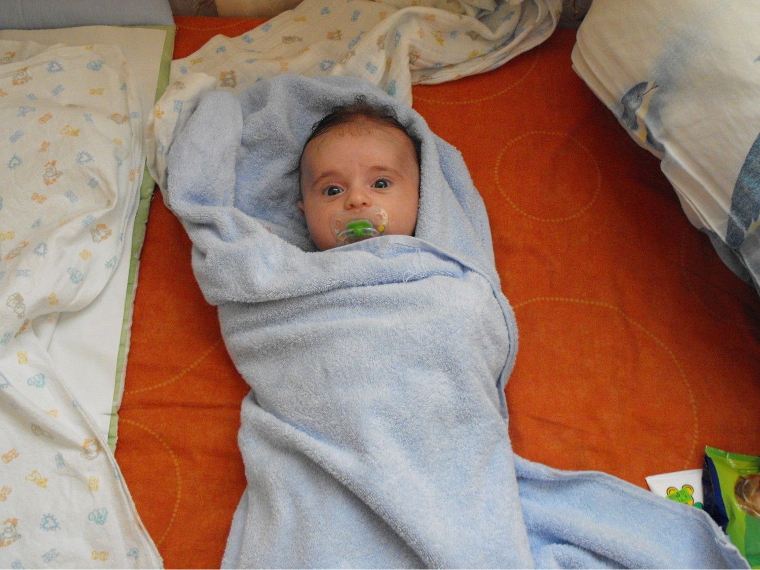 Enrollar y desenrollar manta