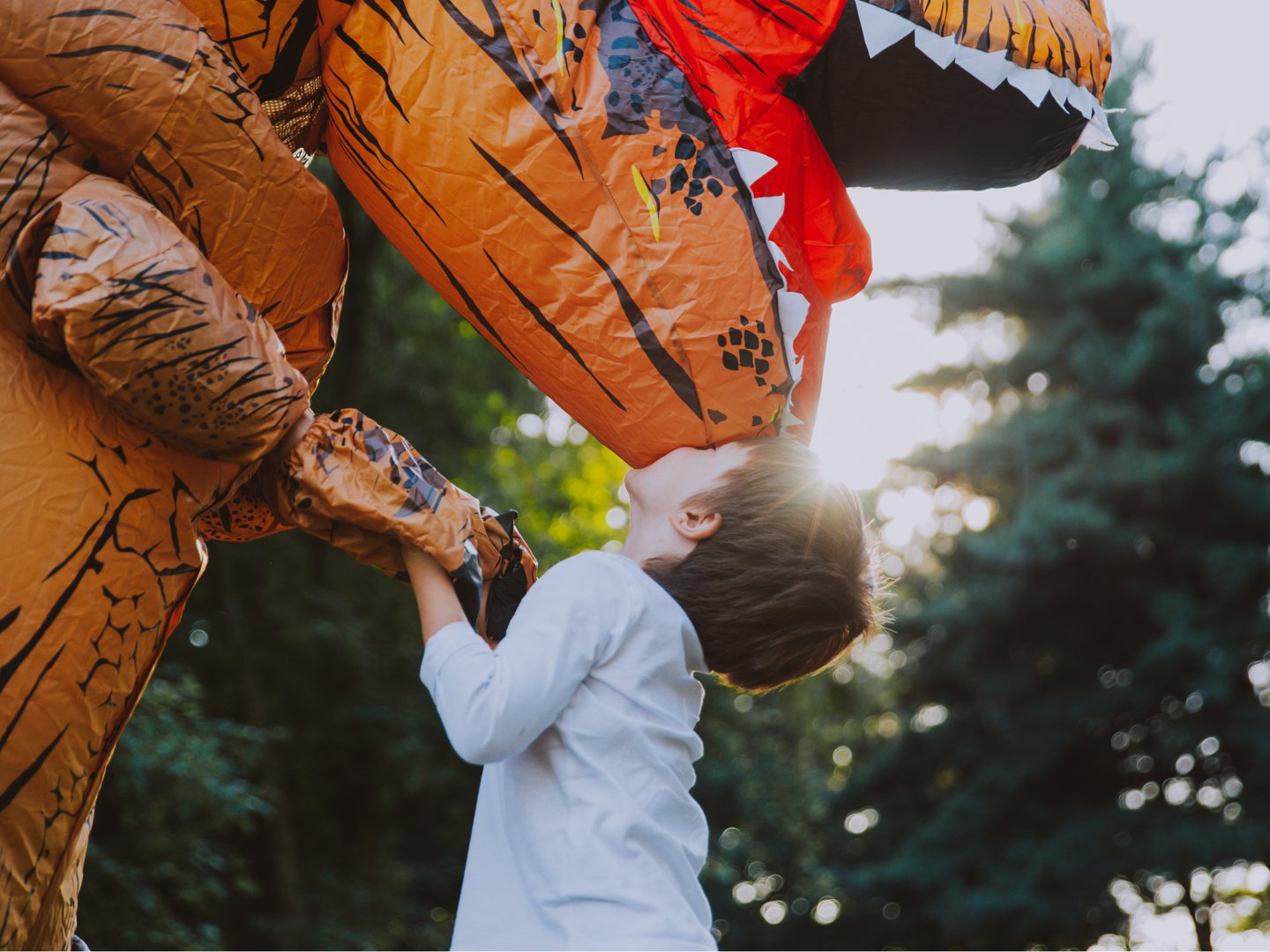 🦖 ¿Quién hace mejor ruido de dinosaurio, tú o yo?