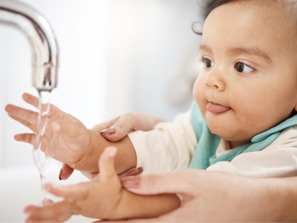 🧼 ¿Cómo lavas tus manos? ¿Me enseñas?