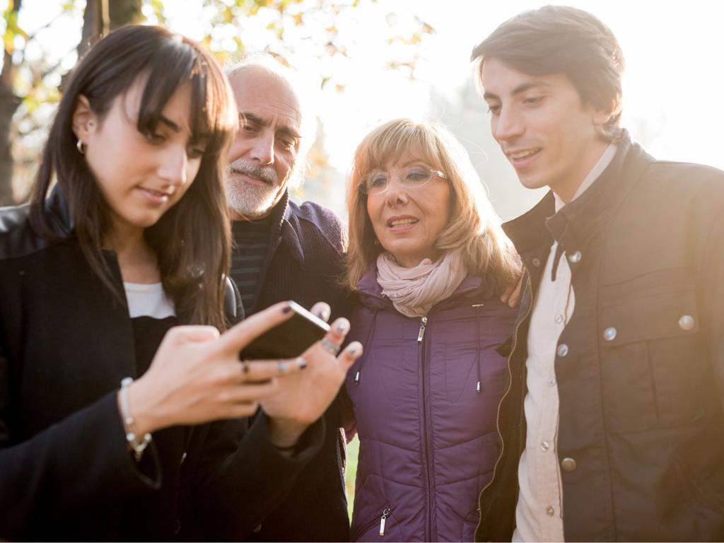👂 ¿Te sientes escuchado/a cuando hablas con adultos? ¿Por qué sí o por qué no?