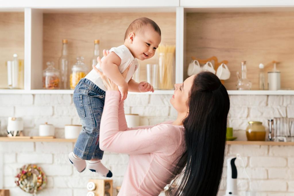 📢 Habla desde diferentes lugares de la casa