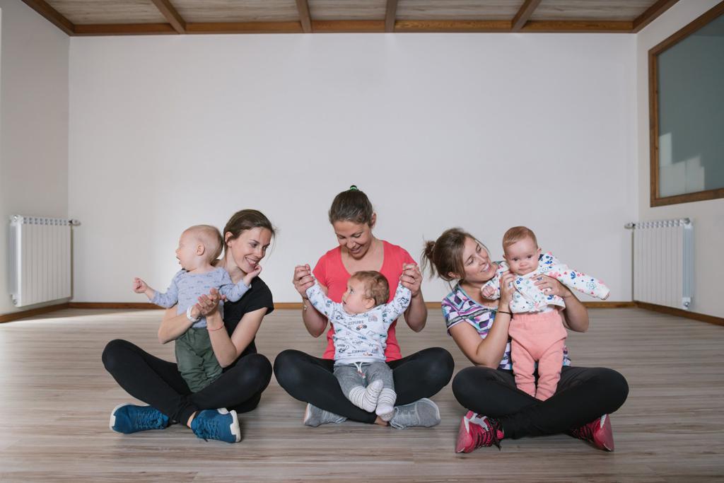 📢 Incluye su nombre en las canciones o rimas