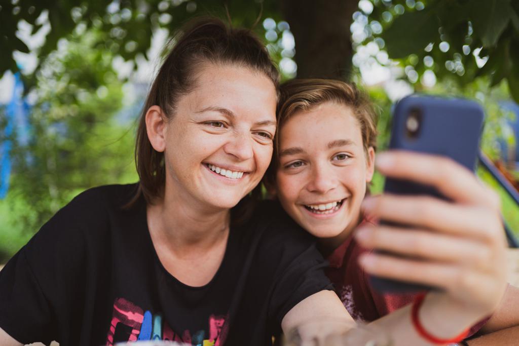 📢 Muéstrales que tú también aprendes de ellos/as