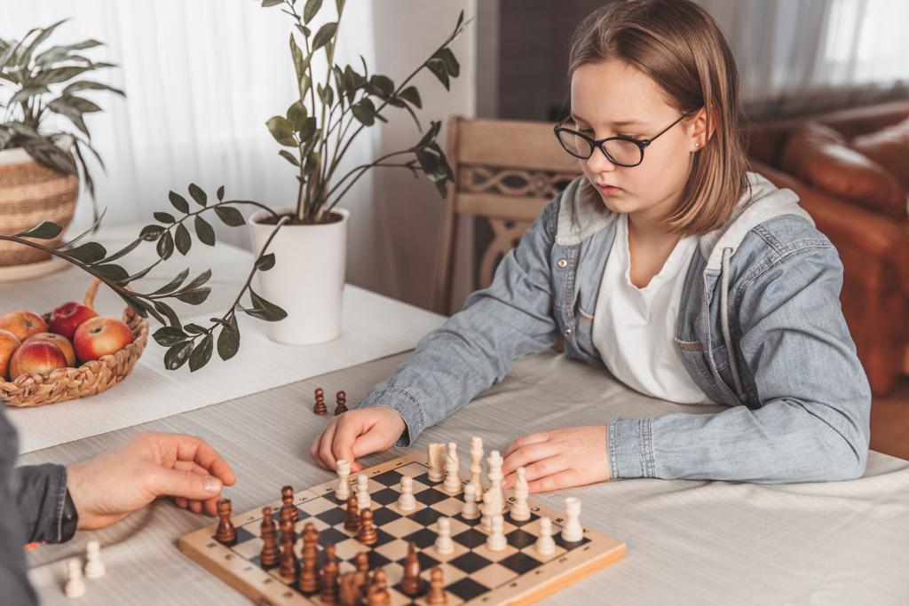 Juego de repetir al revés