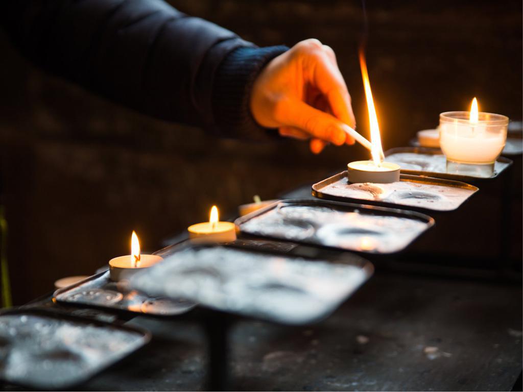 Respiración con una vela real o imaginaria